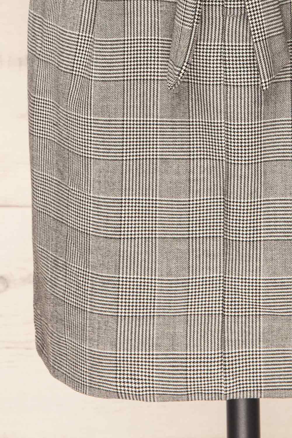 Cantagallo Grey Belted High-Waisted Plaid Skirt | La petite garçonne bottom