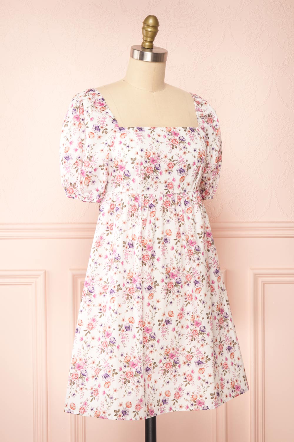 Caritas White Short Floral Dress w/ Puffy Sleeves | Boutique 1861  side view