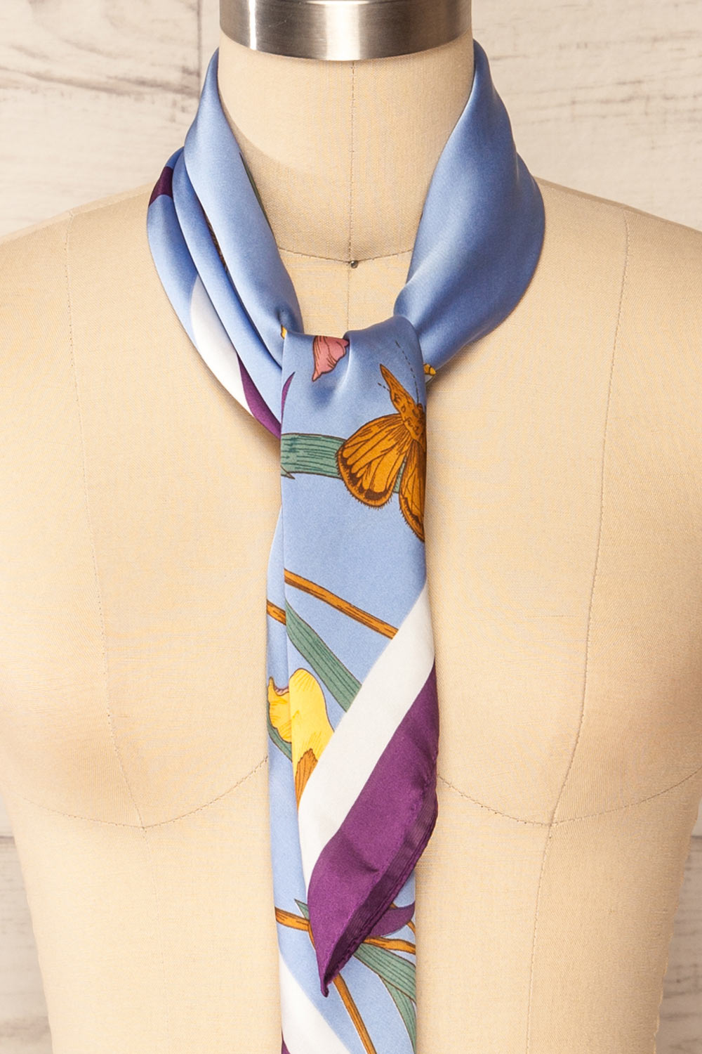Castelldefels Purple Floral Satin Scarf w/ Butterflies | La petite garçonne tie close-up