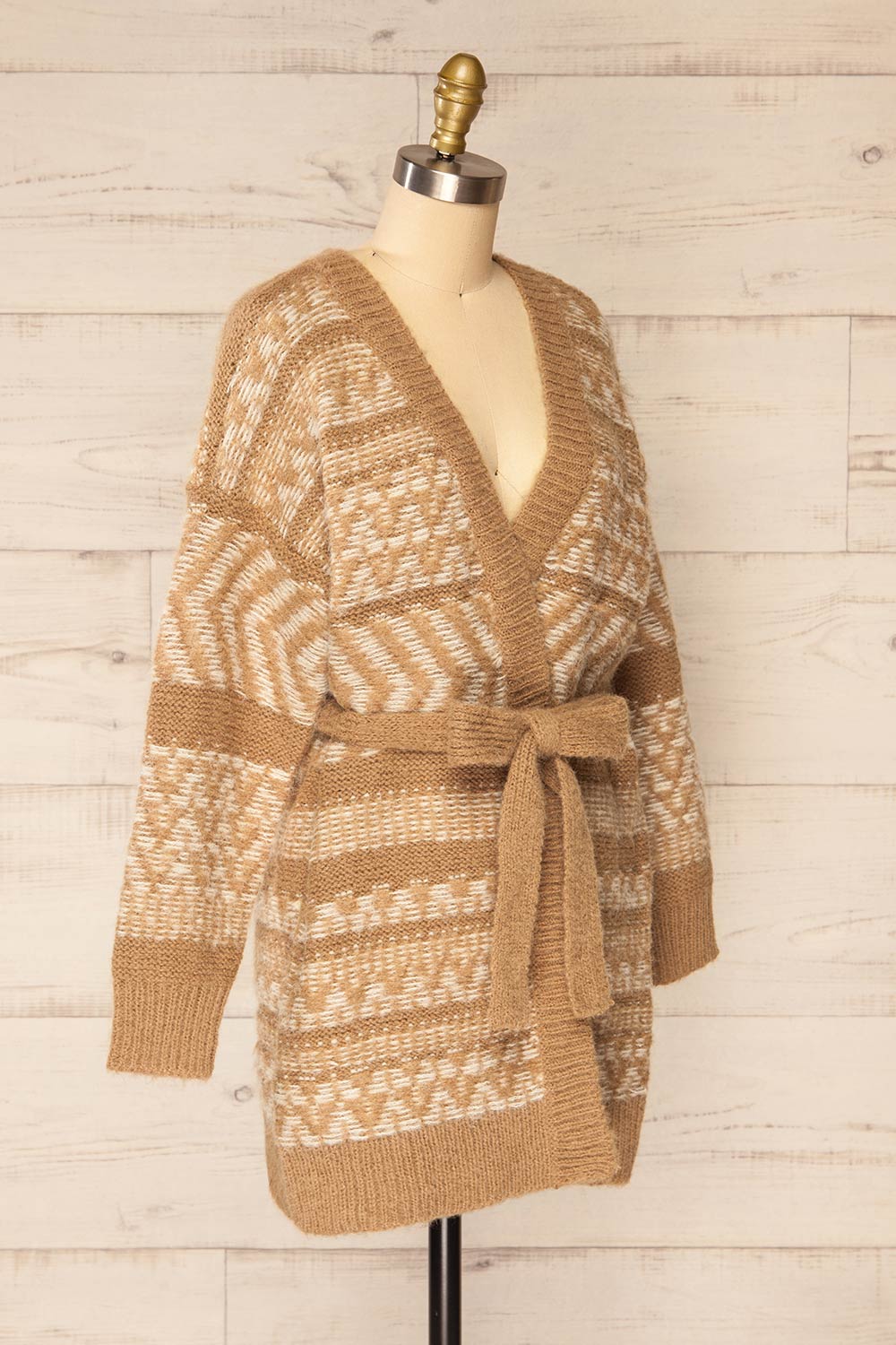 Catamayo Patterned Knit Cardigan w/ Belt | La petite garçonne side view