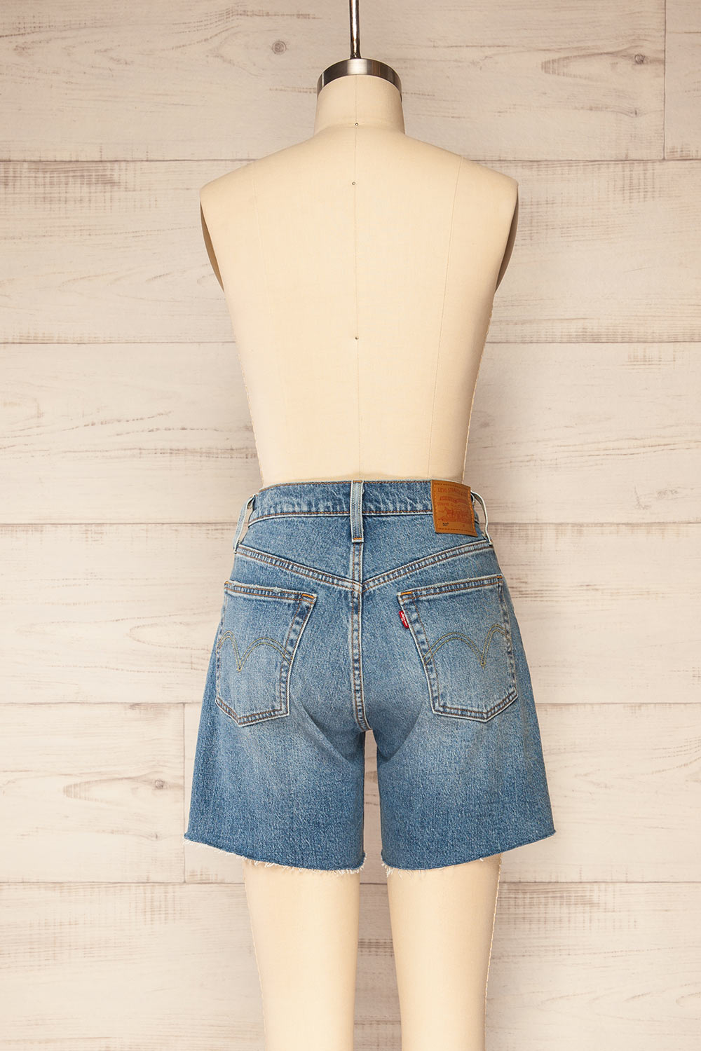 Cavtat Short en Denim à Taille Haute | La petite garçonne back view