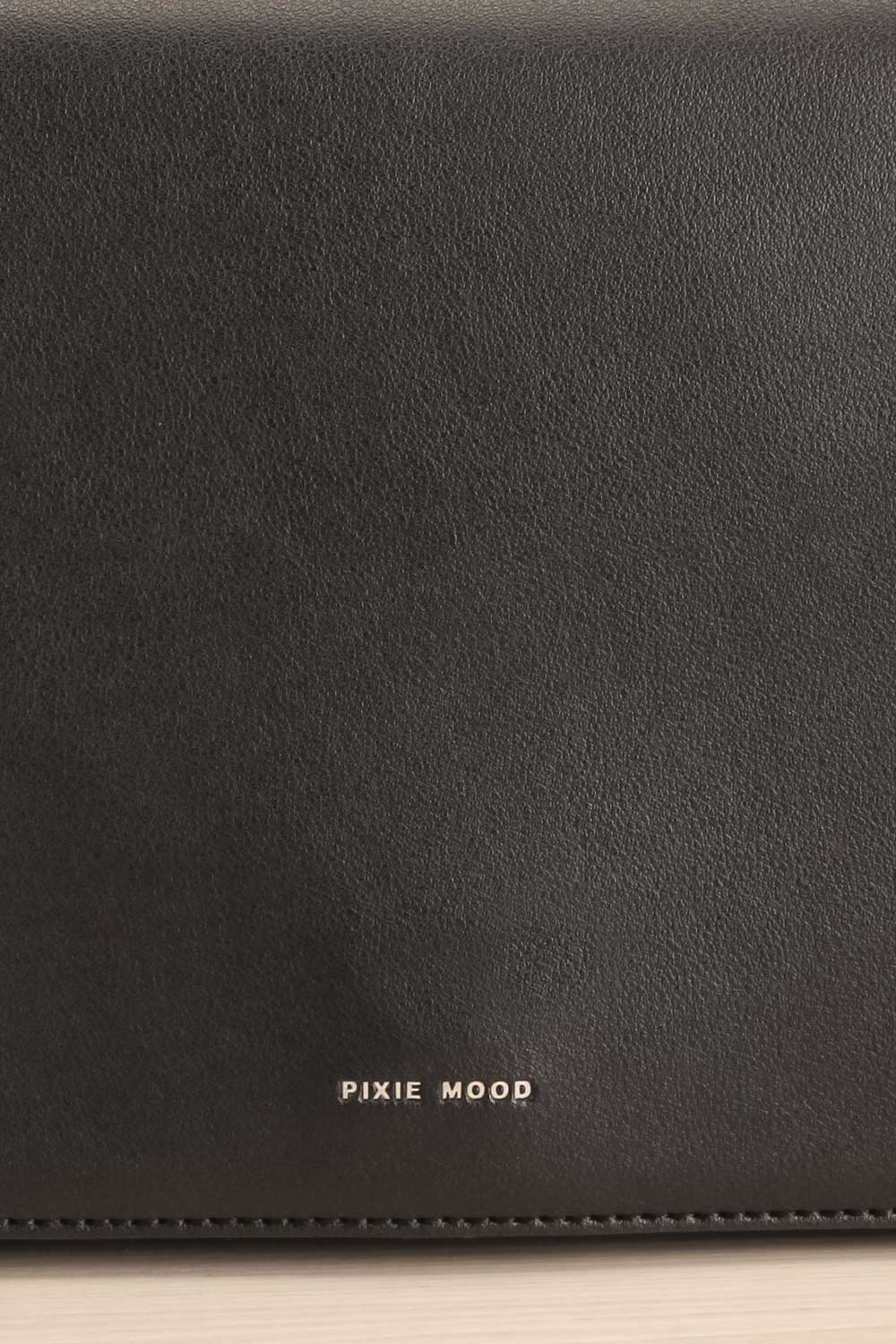 Charlot Black Faux-Leather Pixie Mood Handbag front close-up | La Petite Garçonne