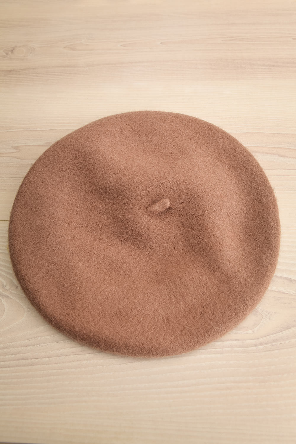 Ciel D'Hiver Taupe Wool Beret | La petite garçonne flat view