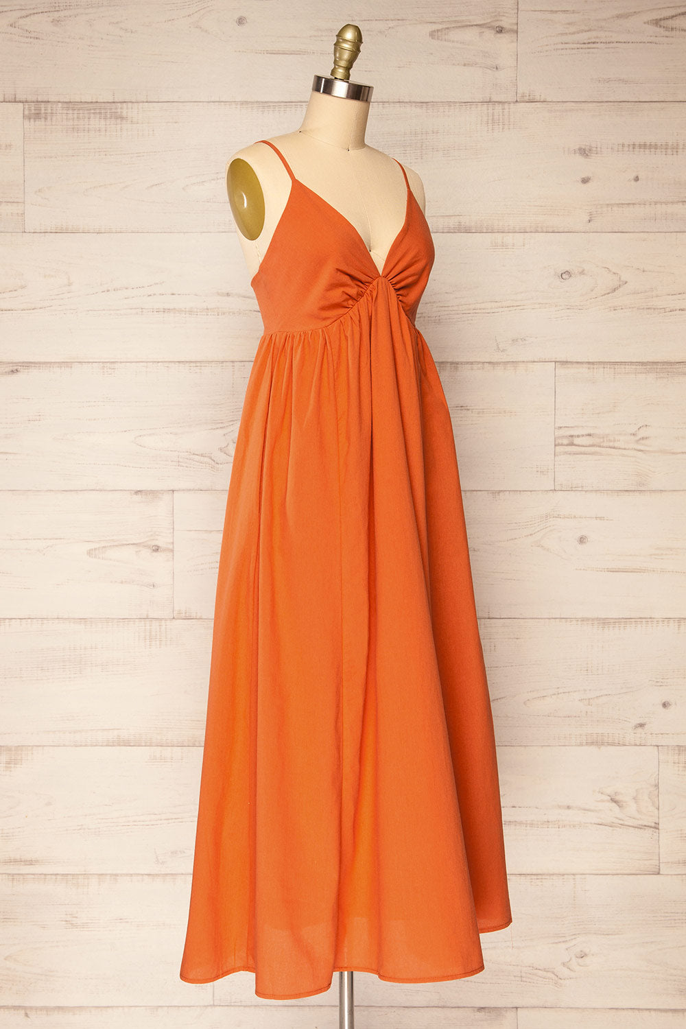 Cloppen Orange V-Neck Midi Dress | La petite garçonne side view