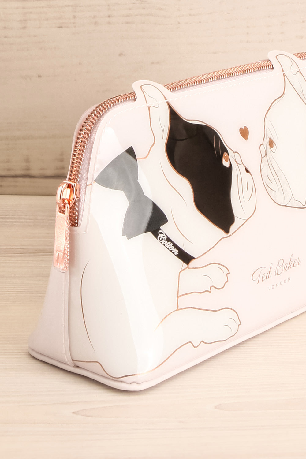 Coelum Petit | Pink Makeup Bag