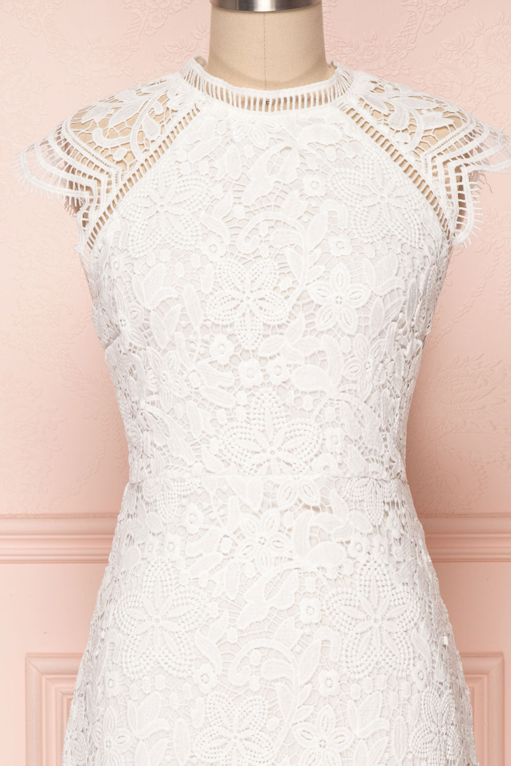 Colihaut White Lace Fitted Cocktail Dress | Boutique 1861