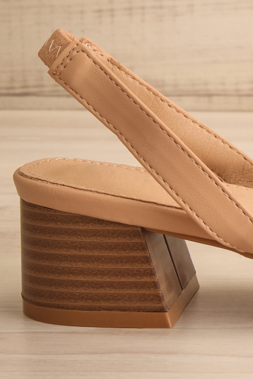 Complector Beige Sling-Back Shoes | La petite garçonne side back close-up