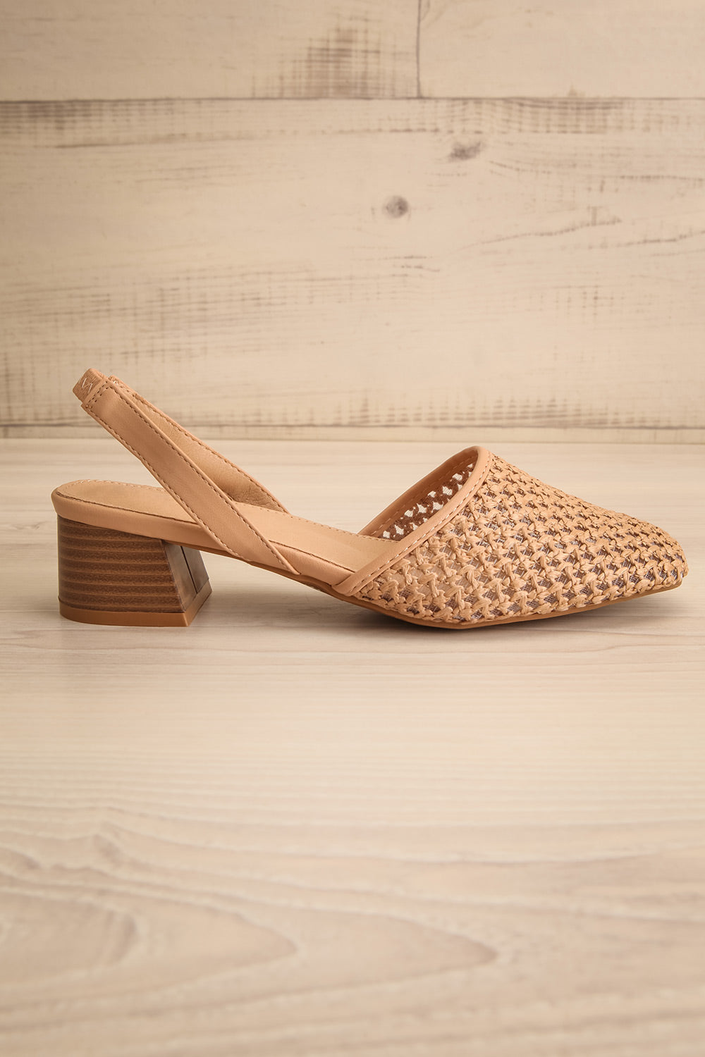 Complector Beige Sling-Back Shoes | La petite garçonne side view
