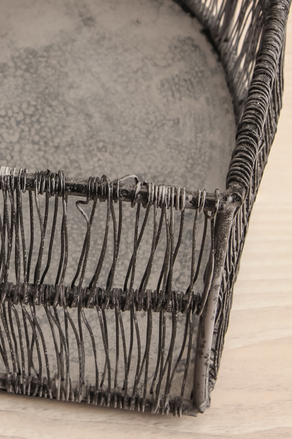 Corazon Heart-Shaped Basket | Maison garçonne close-up