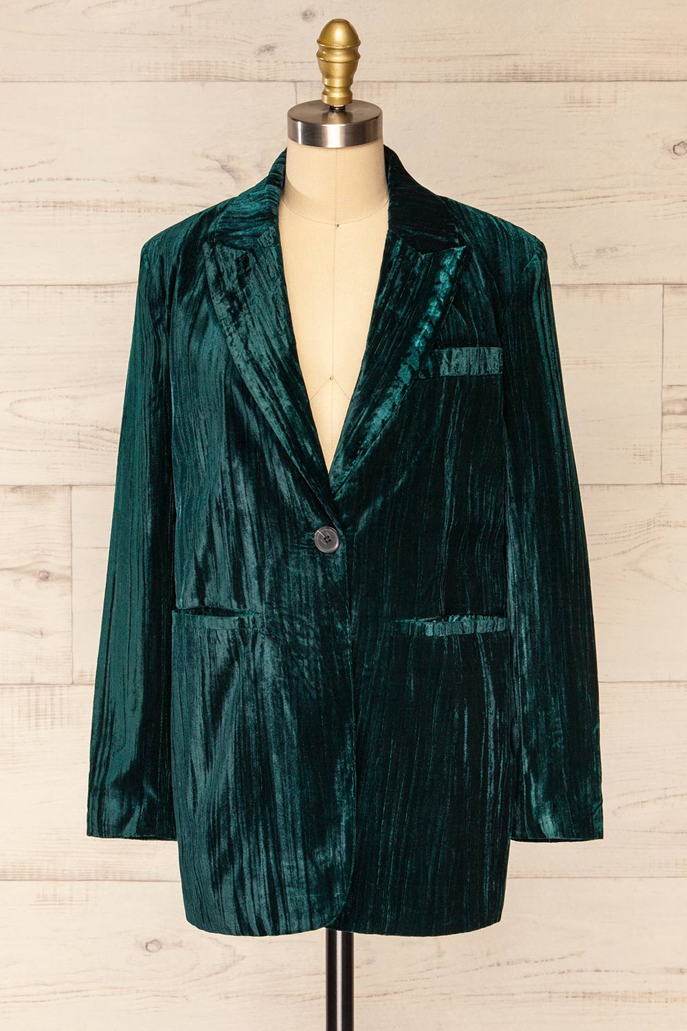 Cordoue Green Velvet Blazer | La petite garçonne front view