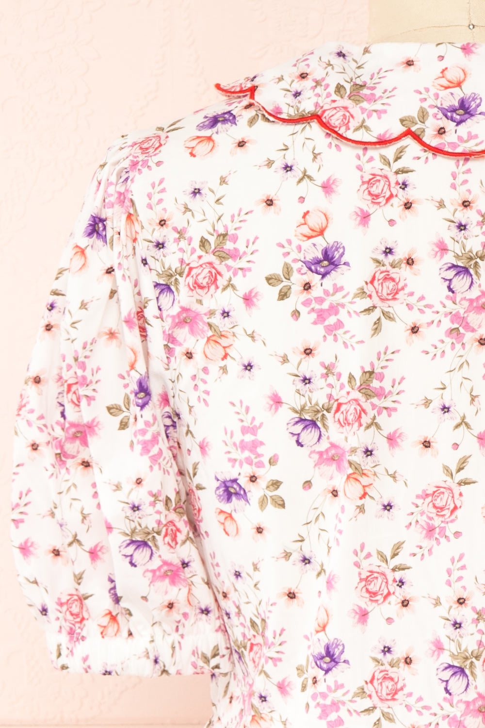 Crustalam Floral Babydoll Dress w/ Scalloped Collar | Boutique 1861 back close-up