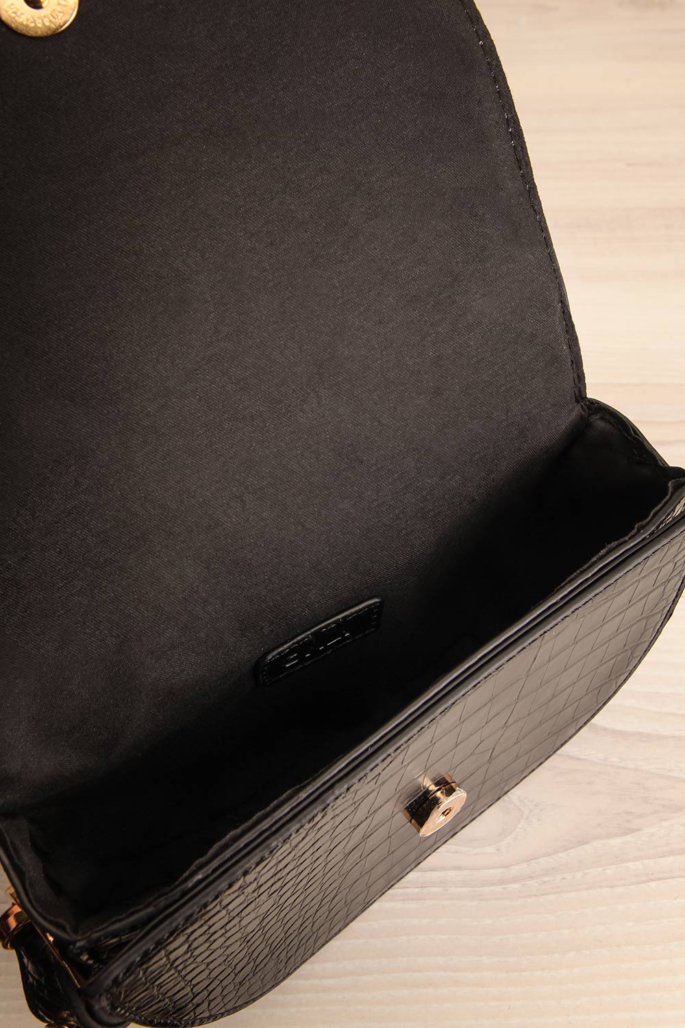 Custonaci Black | Half-Moon Crossbody Bag