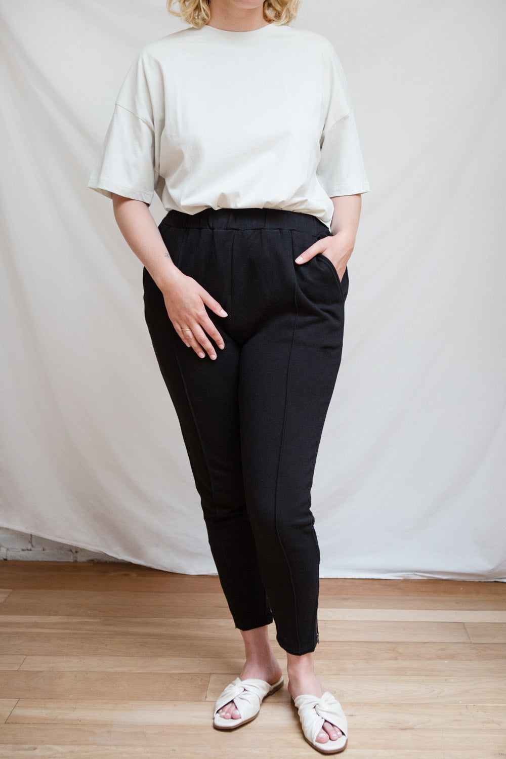 Jarocin Straight Leg Jogging Pants w/ Zip Detail | La petite garçonne model