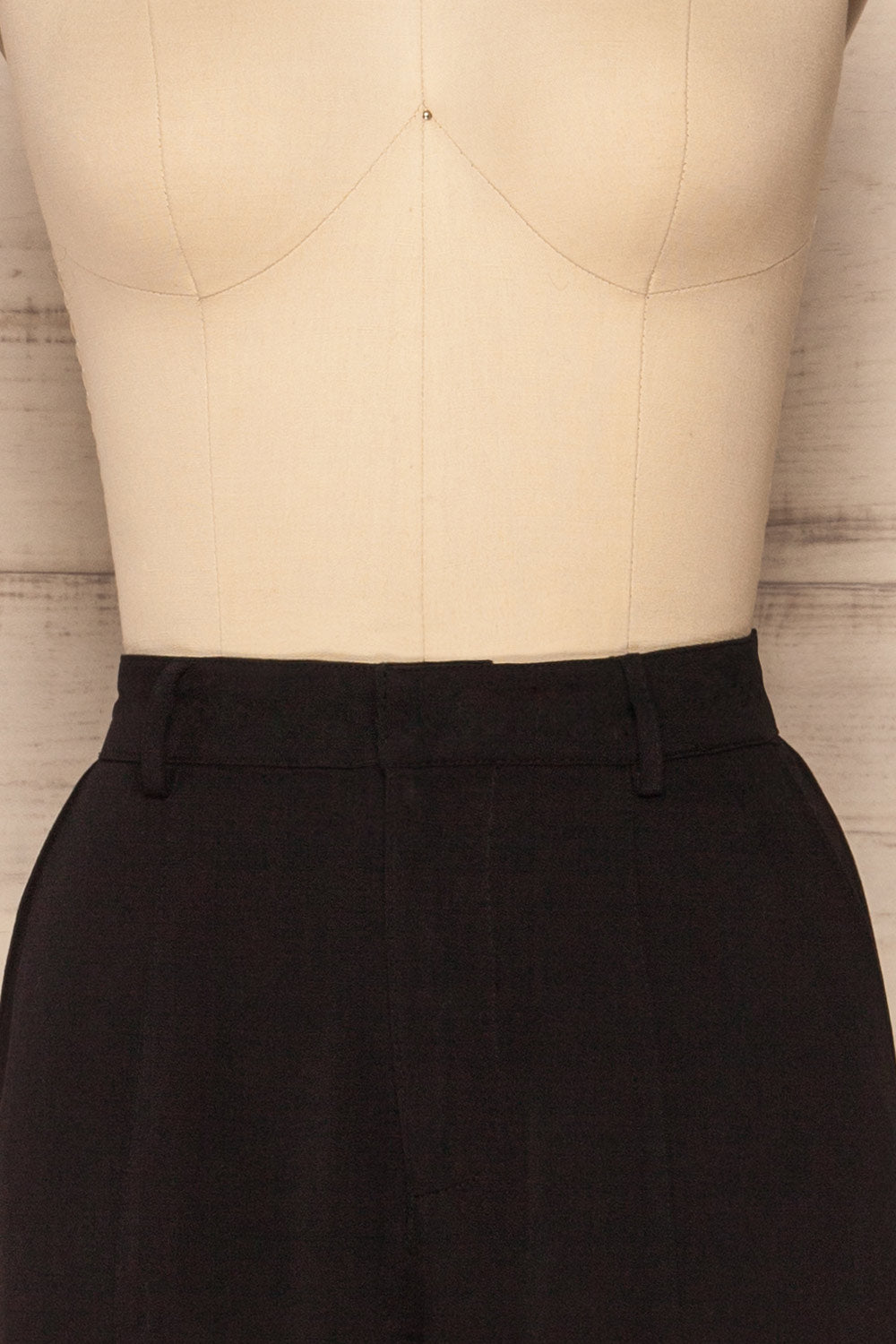 Czelads Black Cargo Pants front close up | La Petite Garçonne