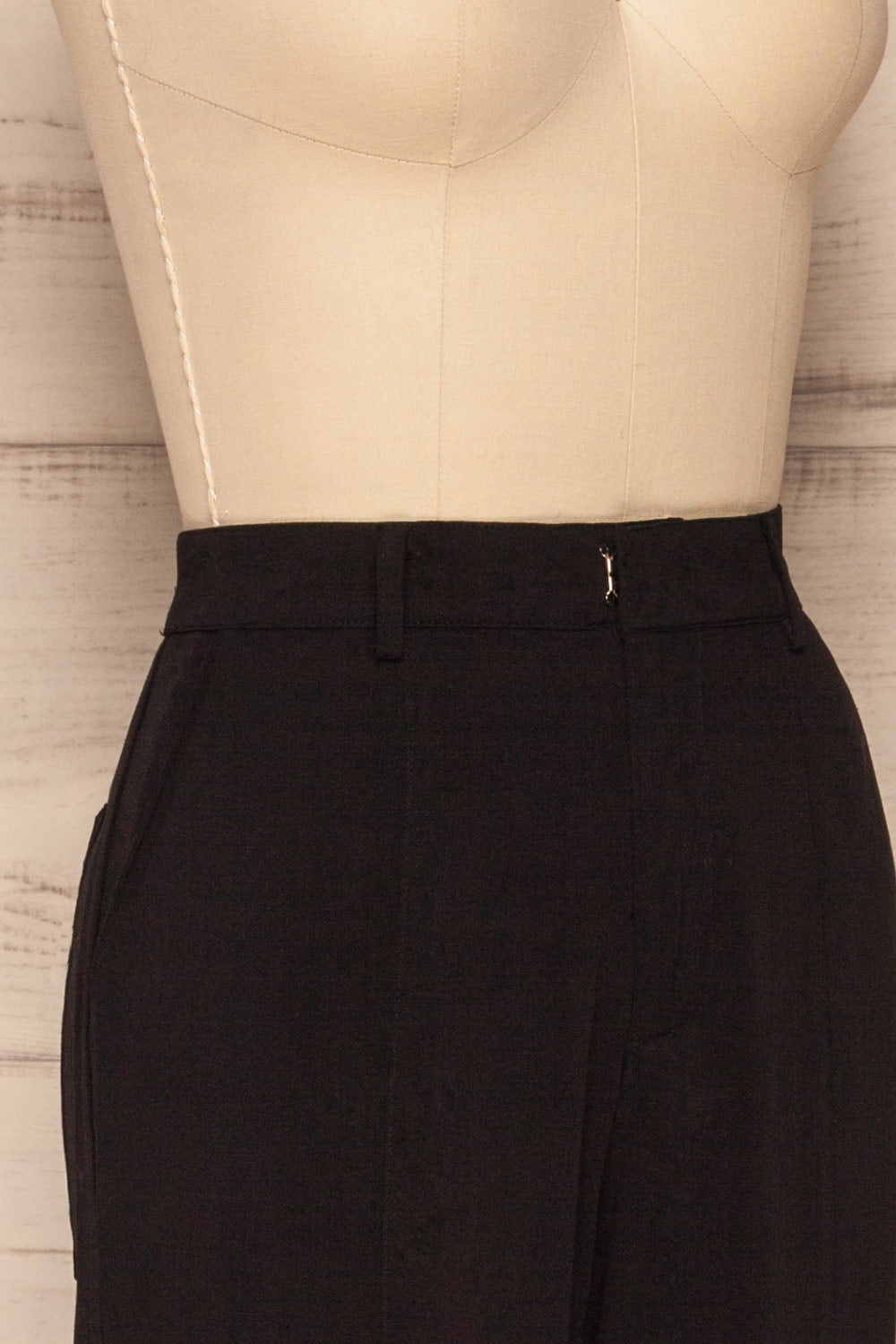 Czelads Black Cargo Pants side close up | La Petite Garçonne