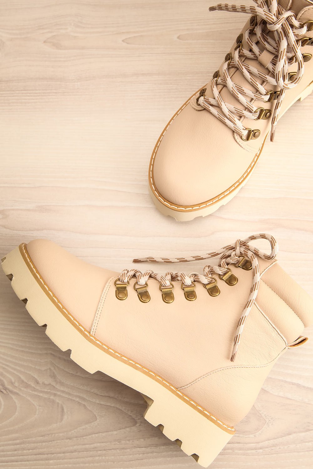 Dailyes Beige Lace Up Ankle Boots | La petite garçonne