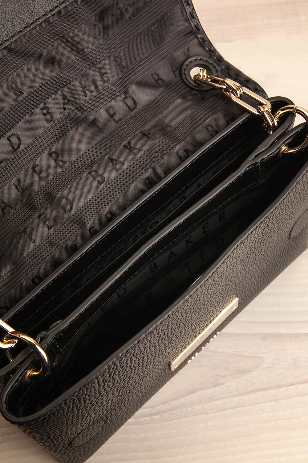 Dilila Black Handbag | Sac à Main | La petite garçonne inside view