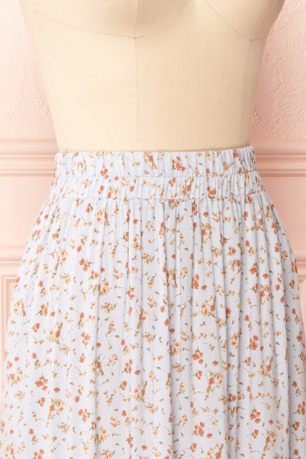 Dorys Blue | Floral Midi Skirt With Elastic Waist side close-up