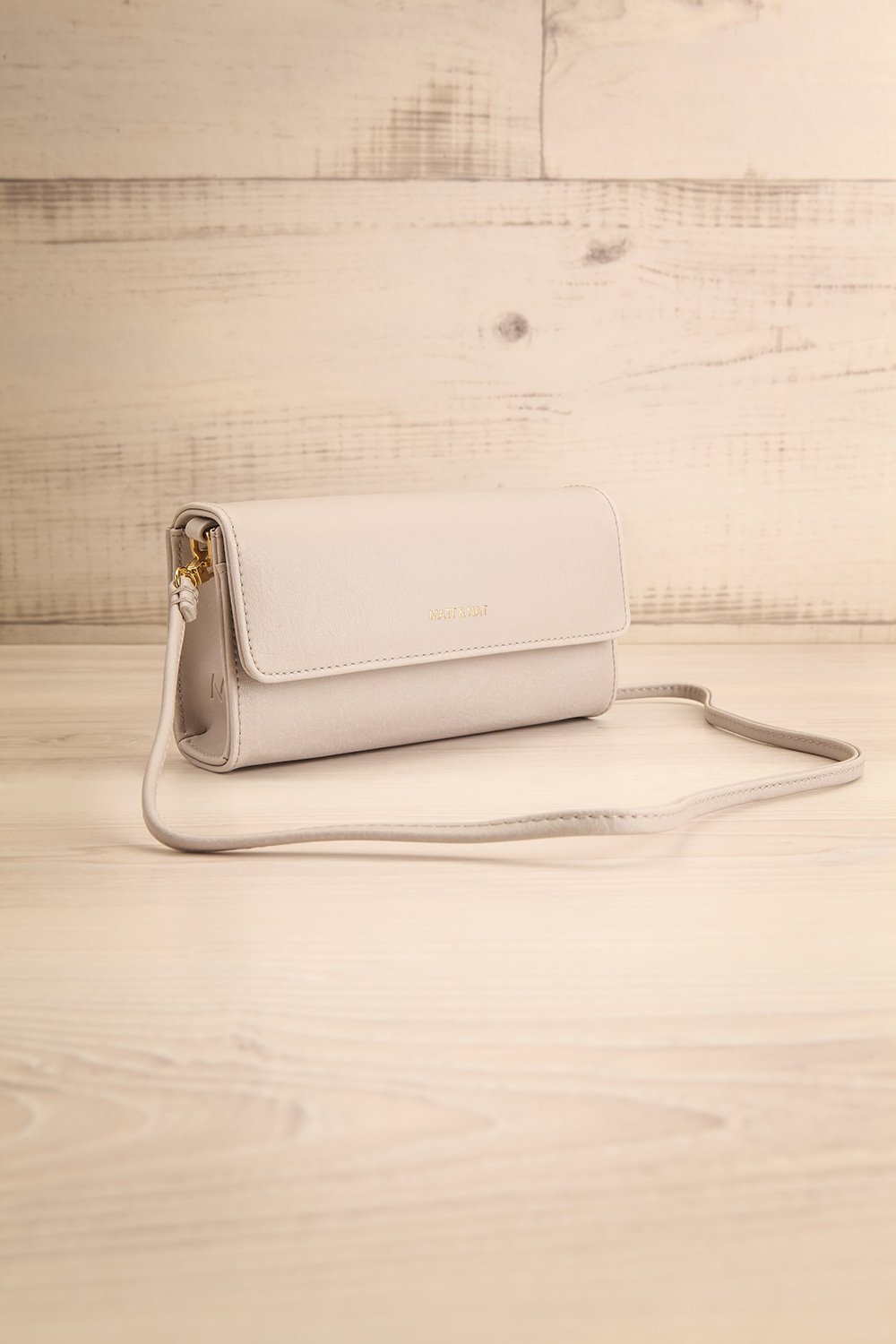 Drew Grey Matt & Nat Handbag | La petite garçonne side view