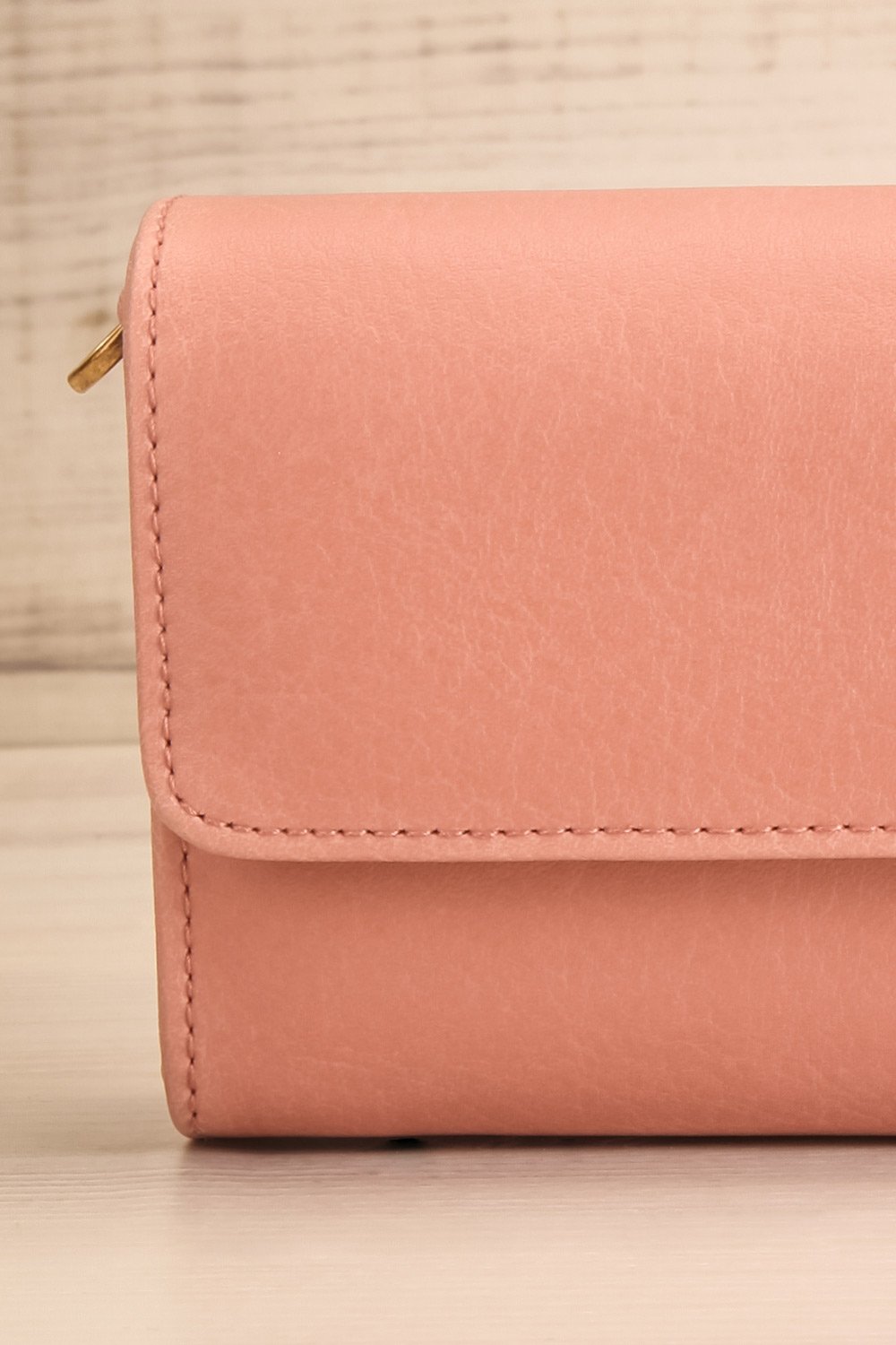 Drew Pink Matt & Nat Handbag | La petite garçonne front close-up