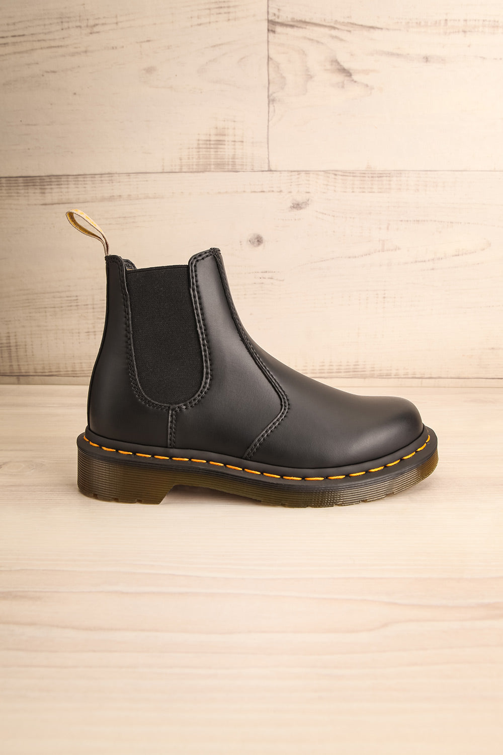 Edimbourg Vegan Black Chelsea Boots side view | La Petite Garçonne Chpt. 2