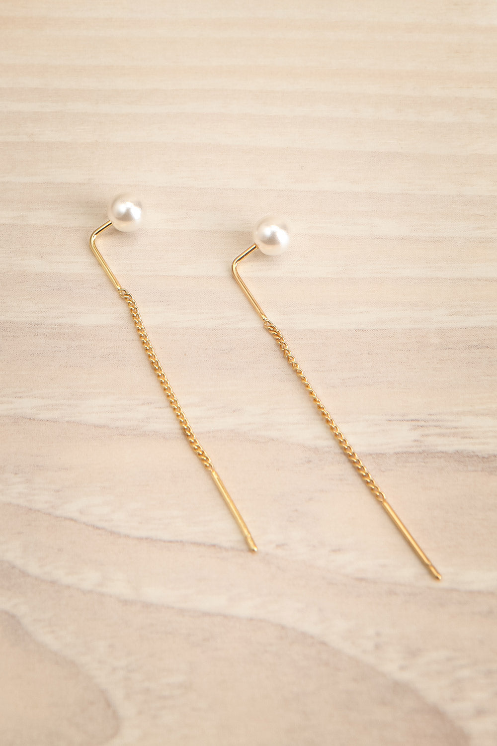Elba Gold Thread Through Earrings w/ Pearl | La petite garçonne