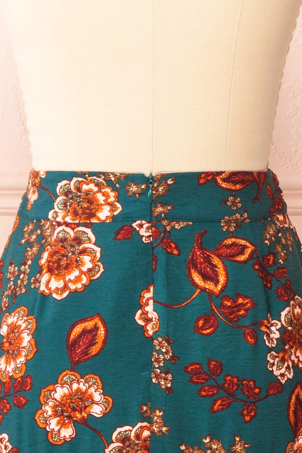 Elora Short Floral Skirt w/ Ruffles | Boutique 1861 back close-up