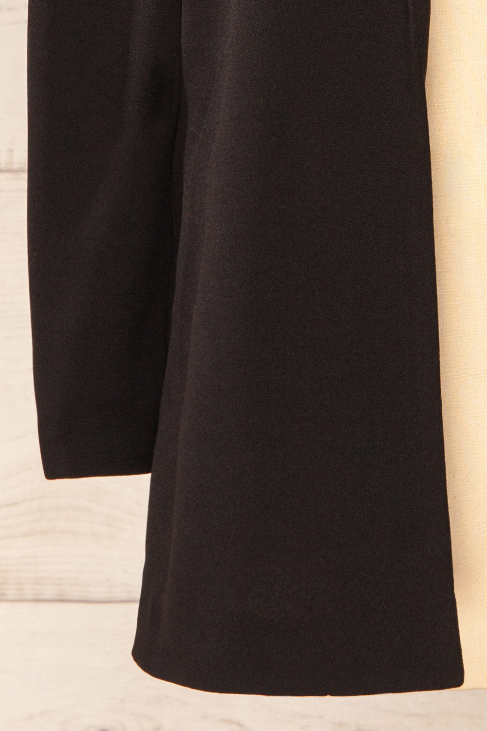 Engla Black Long Classic Blazer | La petite garçonne bottom