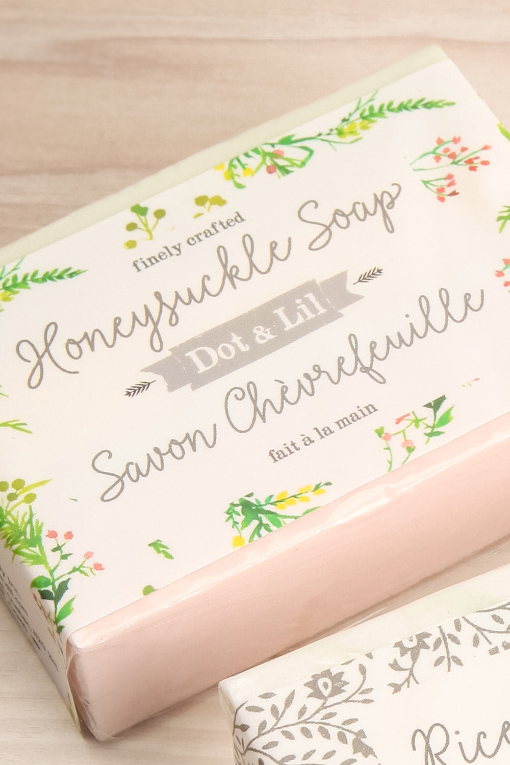 Ensemble Cadeau 3 Savons et Assiette Vintage | La petite garçonne chevrefeuille