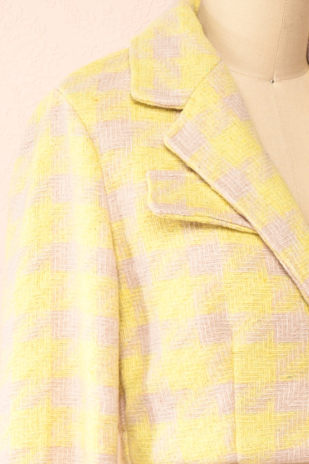 Set Lanajane Yellow Houndstooth Cropped Blazer and Skirt | Boutique 1861 top side close-up