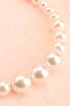 Espora Pearl Headband | Boutique 1861 flat close-up