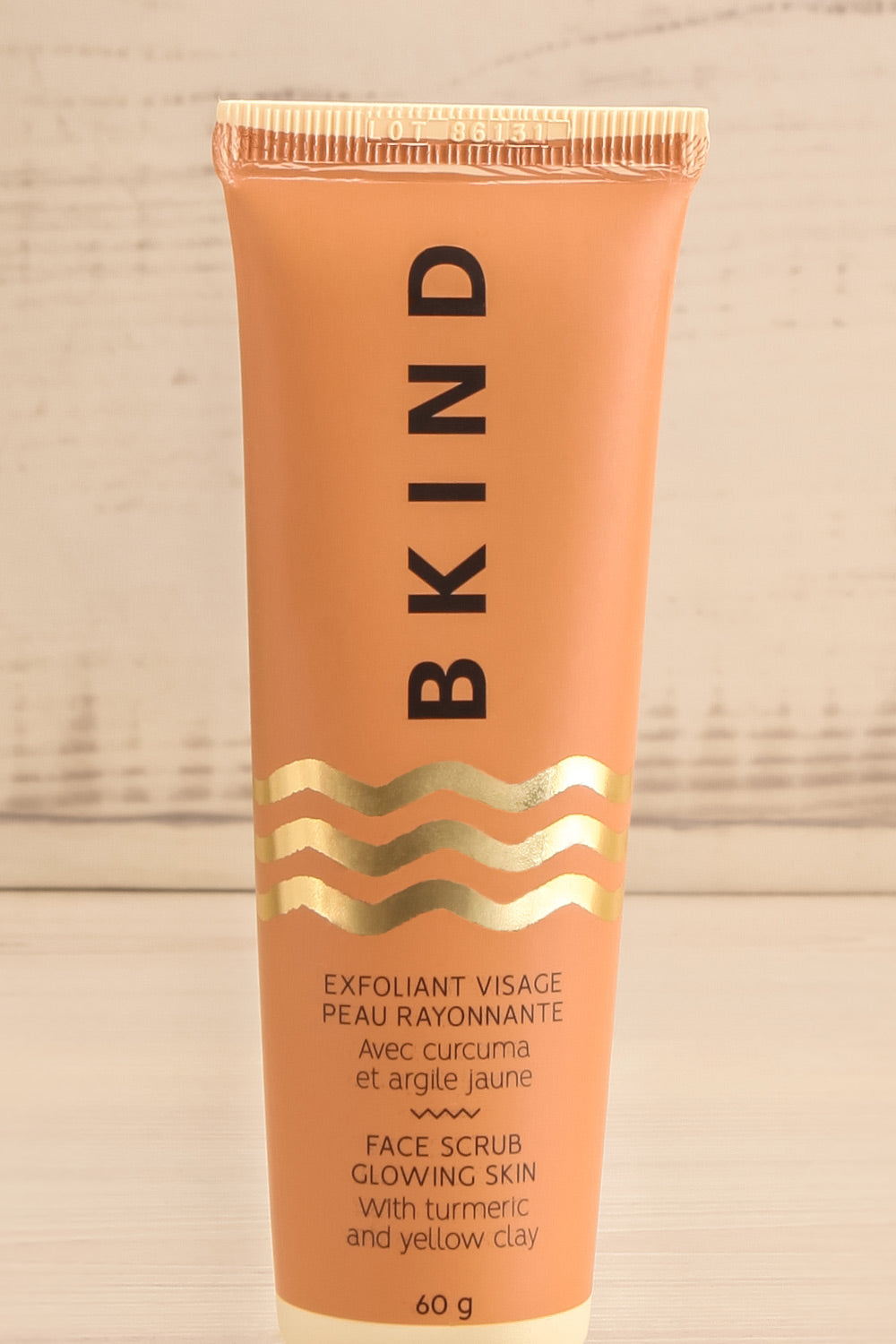 Exfoliant Visage Peau Radieuse Face Scrub | La petite garçonne close-up