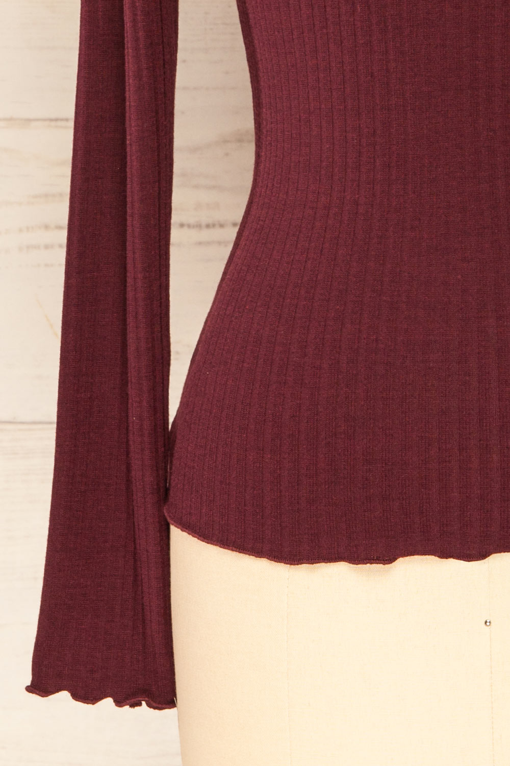 Faaset Burgundy Ribbed Top with Stand Collar | La petite garçonne sleeve