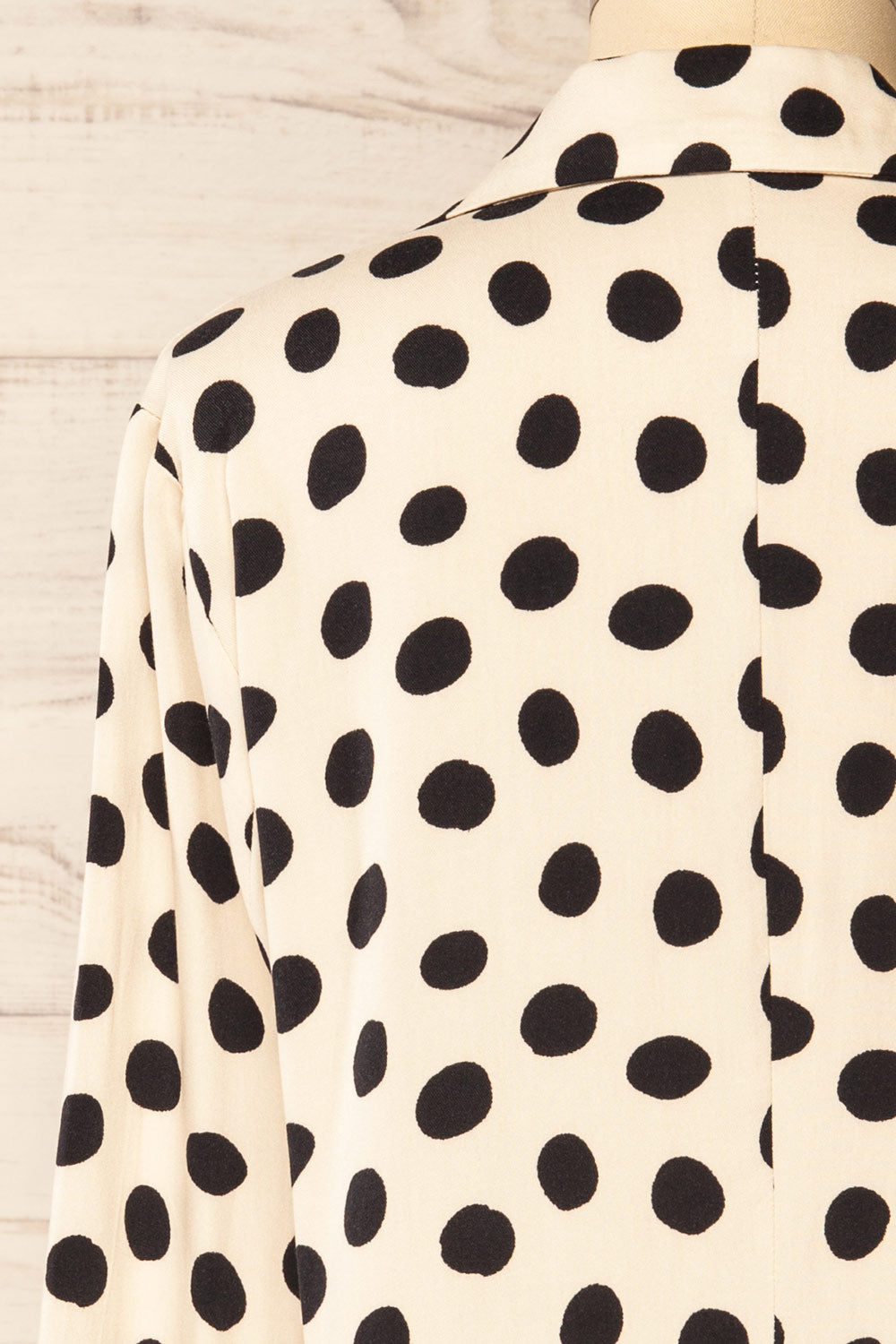 Falkfjorden Beige Blazer w/ Black Polka Dots | La petite garçonne back close-up