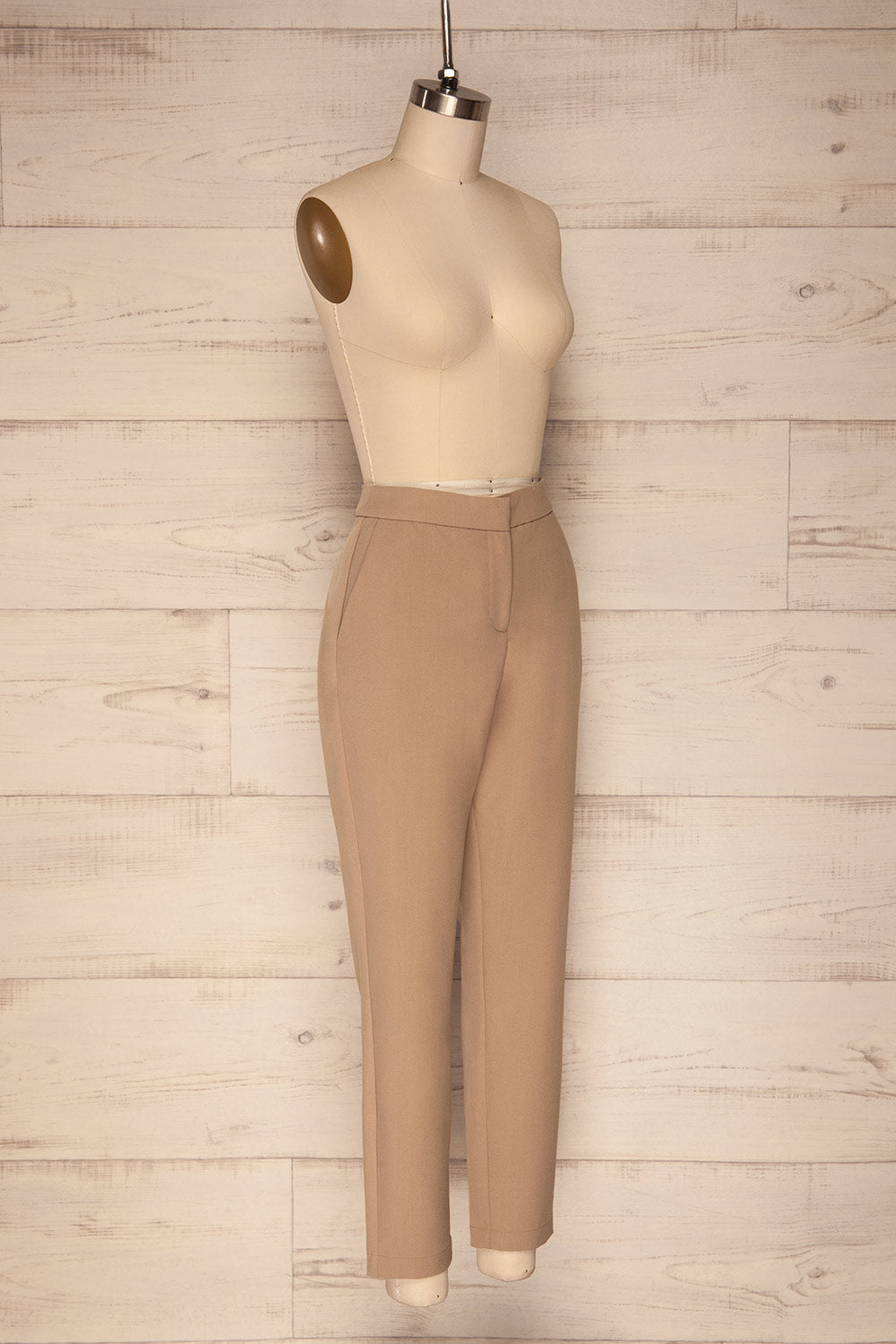 Falstad Taupe Pants | Pantalon Taupe | La Petite Garçonne side view