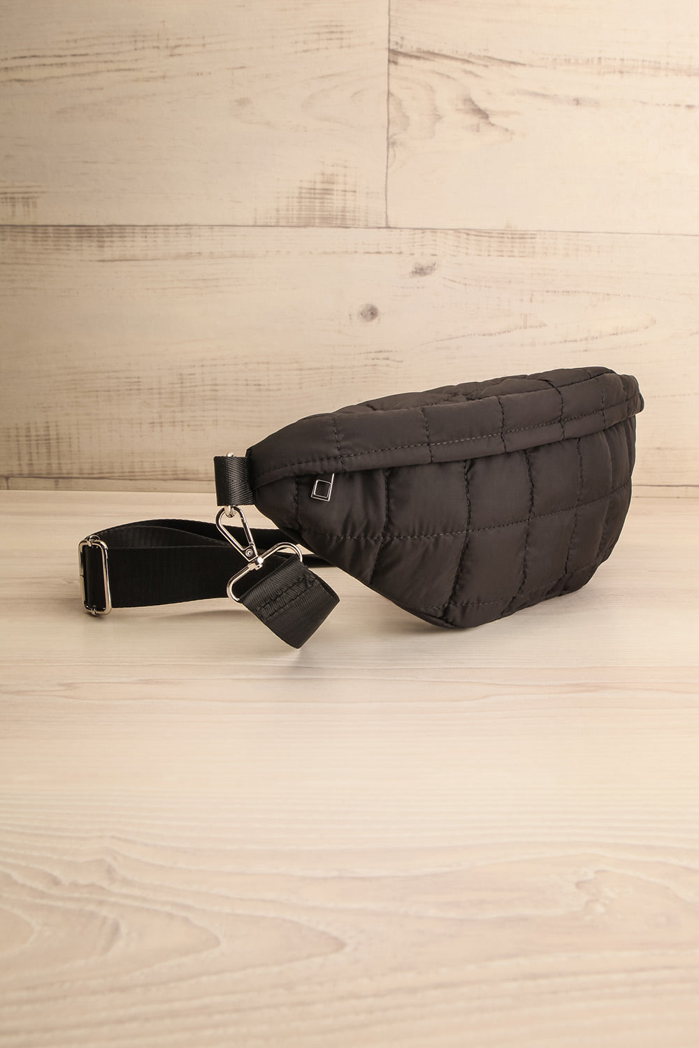 Filippa Black Quilted Fanny Pack | La petite garçonne side view