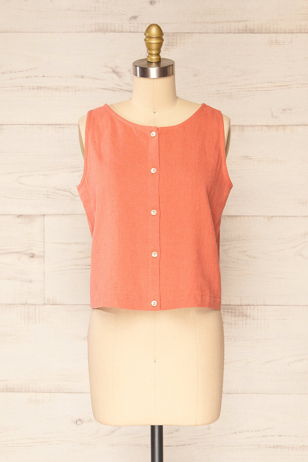 Fiordi Coral Large Straps Button-Up Tank Top | La petite garçonne front view