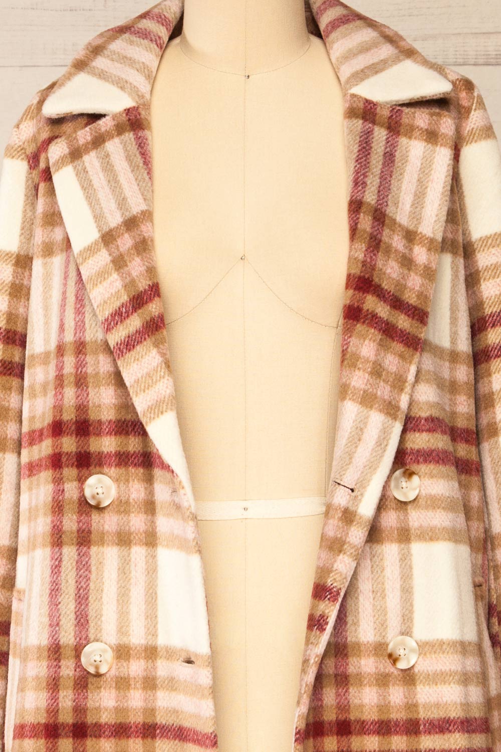 Fuenlabrada Plaid Trench Coat | La petite garçonne open close-up
