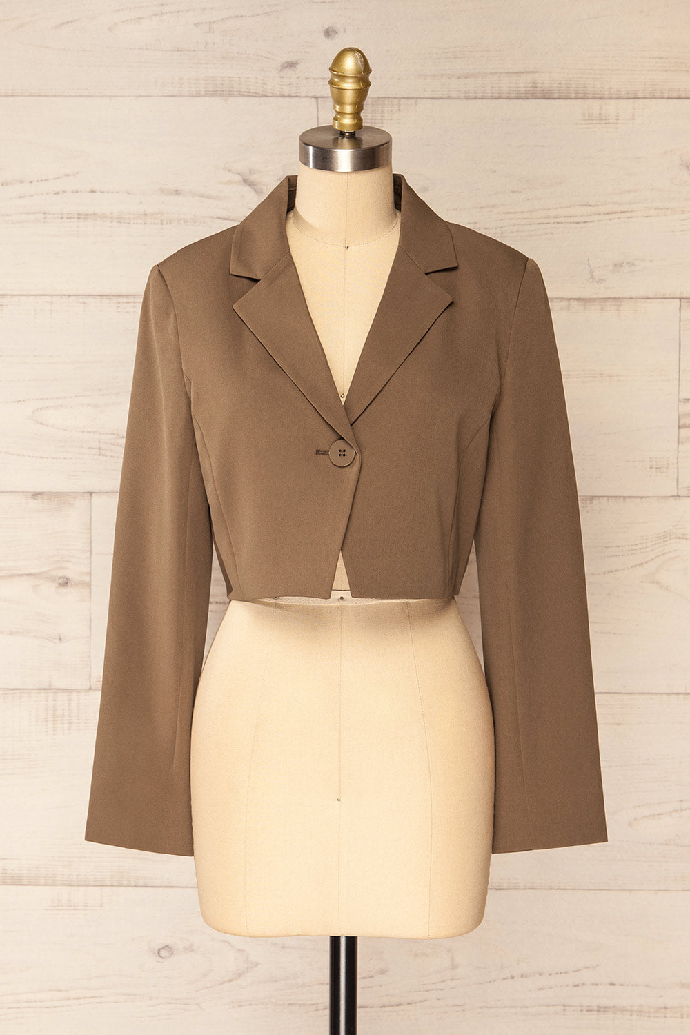 Gaborone Brown Cropped Blazer | La petite garçonne front view
