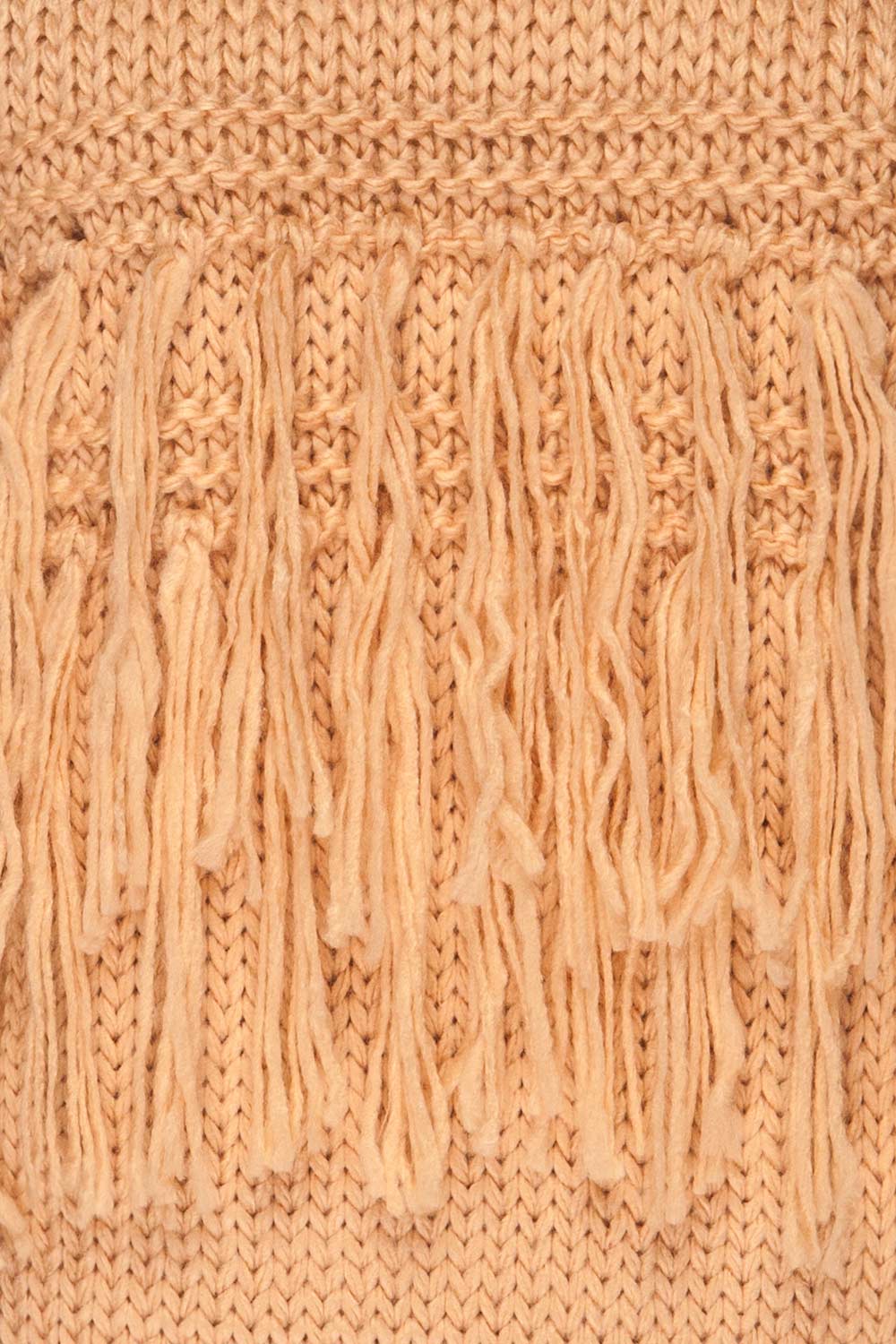 Gamine Pink Fringe Knitted Sweater | La petite garçonne fabric