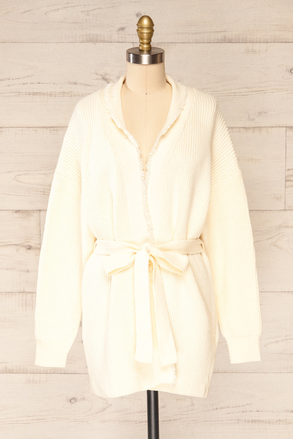 Glione Ivory | Knit Cardigan w/ Belt front view