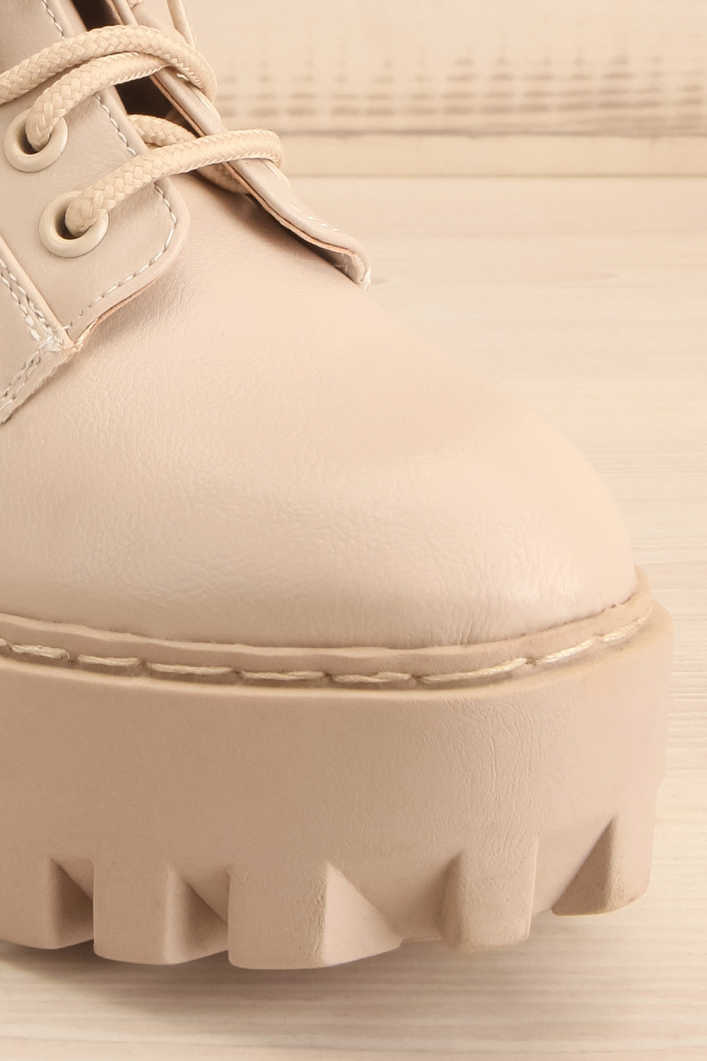 Gorgone Lace-up Platform Boots | La petite garçonne front close-up