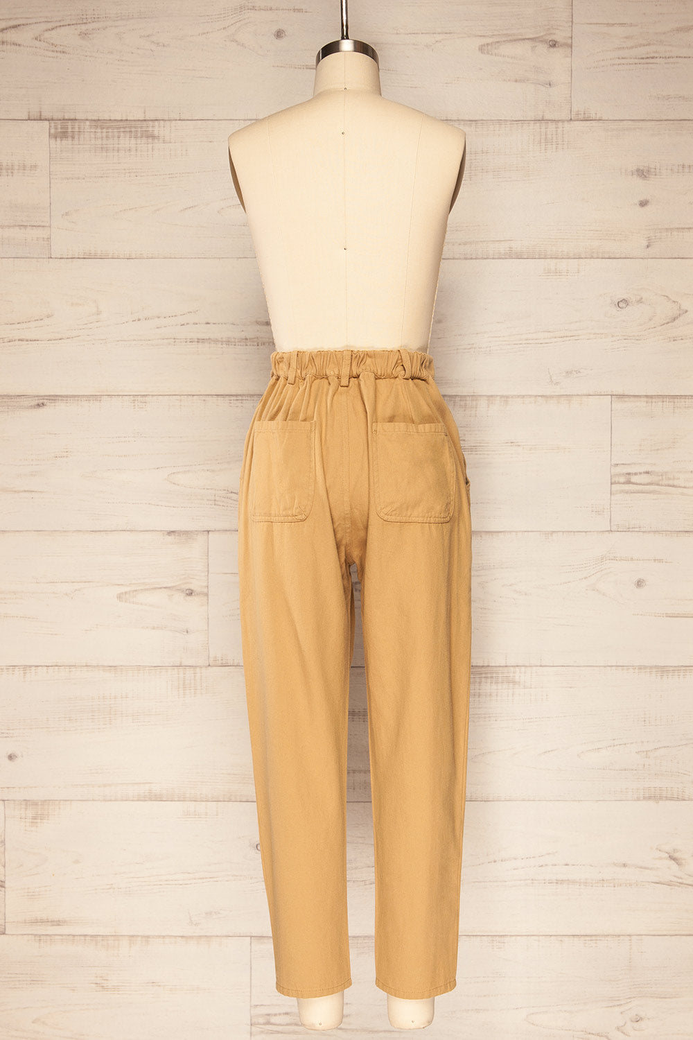 Grazy Camel Cotton Cropped Mom Jeans | La petite garçonne back view