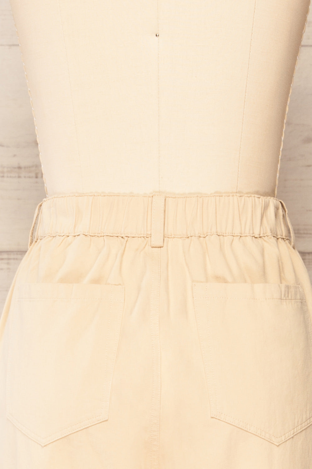 Guarrato High-Waisted Straight Leg Pants | La petite garçonne back close-up