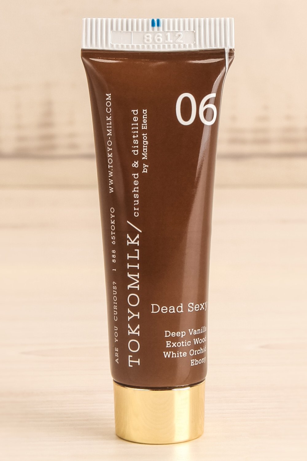 Handcream - Dead Sexy - Tokyo Milk shea hand cream tube close-up