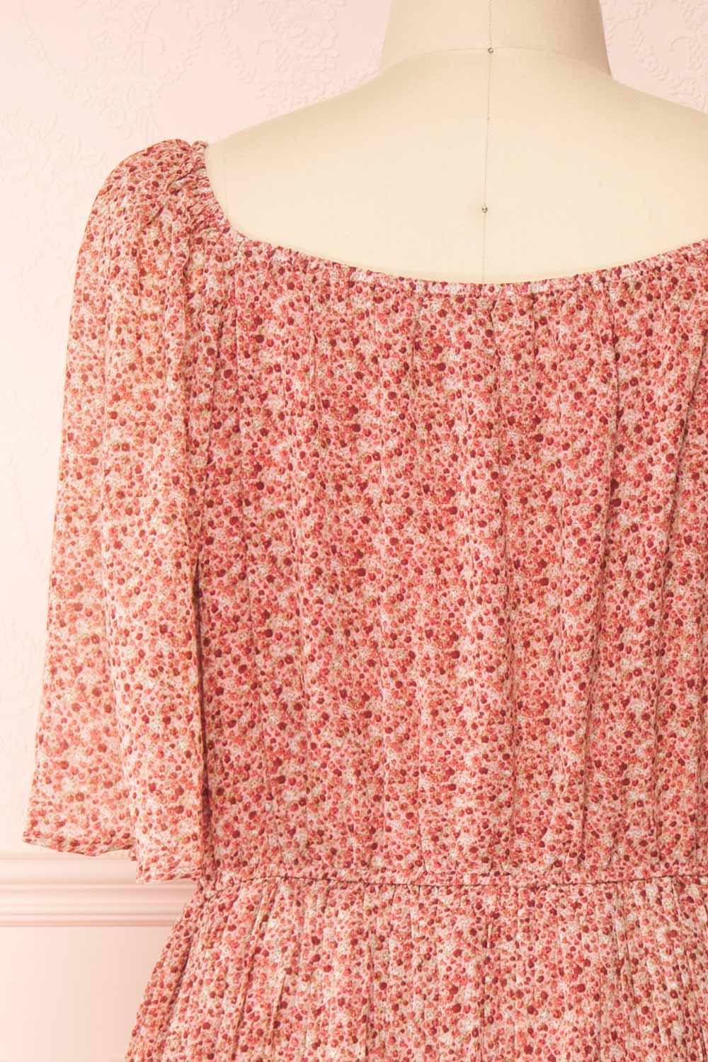 Hateya Short Sleeve Floral Midi Dress w/ Pleated Skirt | Boutique 1861 back close-up