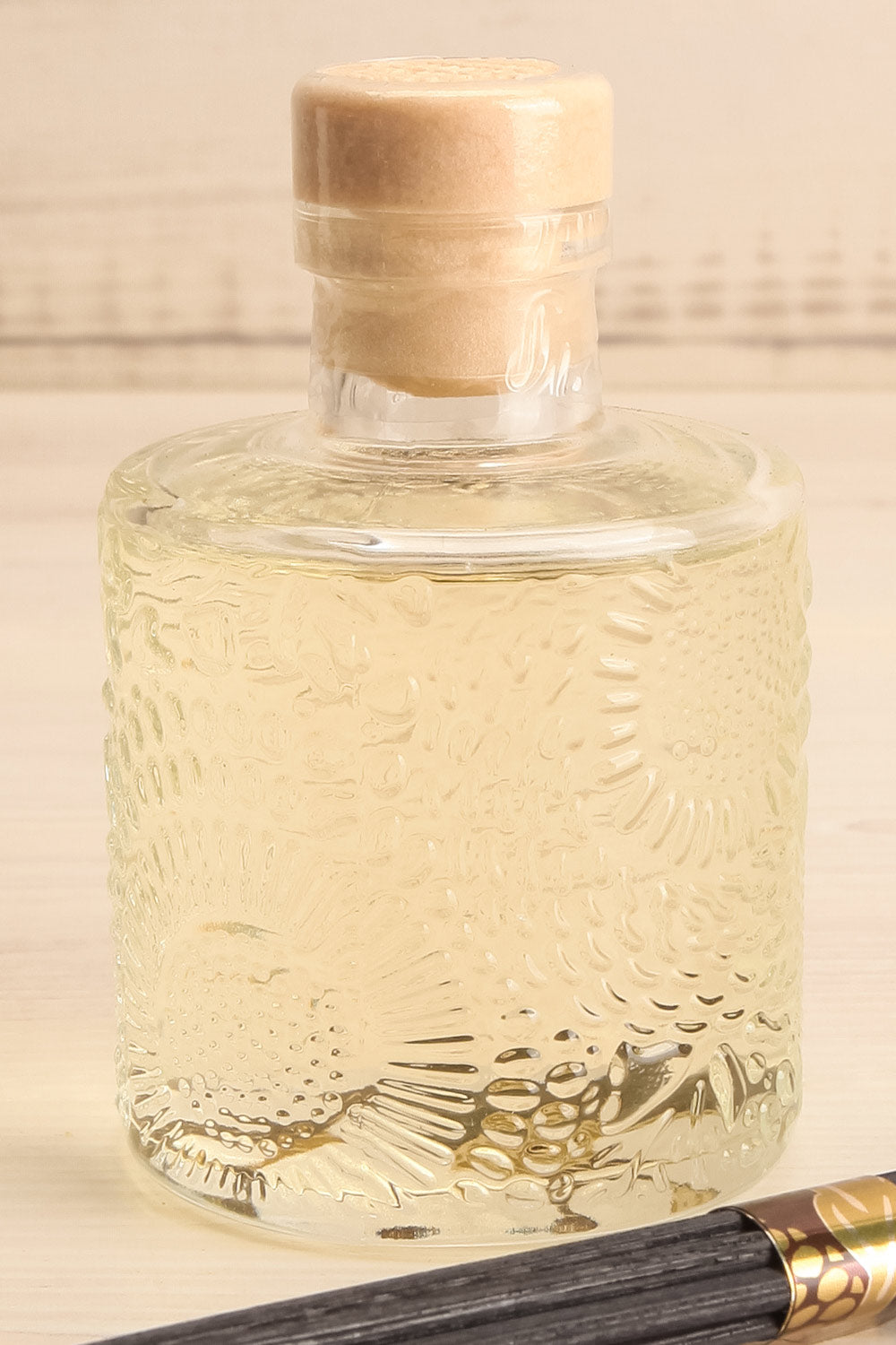 Home Diffuser Forbidden Fig | Voluspa | La petite garçonne close-up