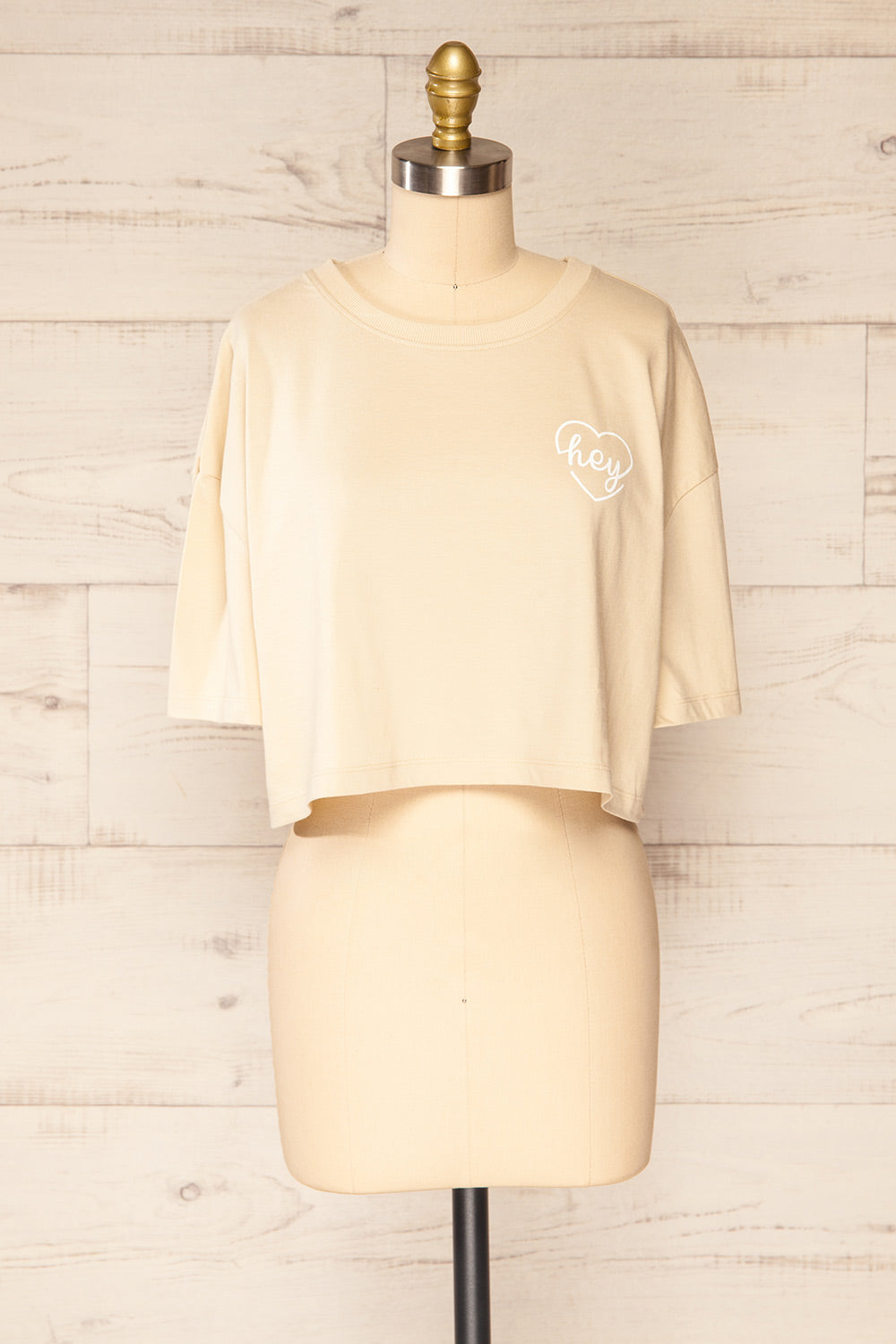 Huy Beige Cropped T-Shirt With Print | La petite garçonne front view