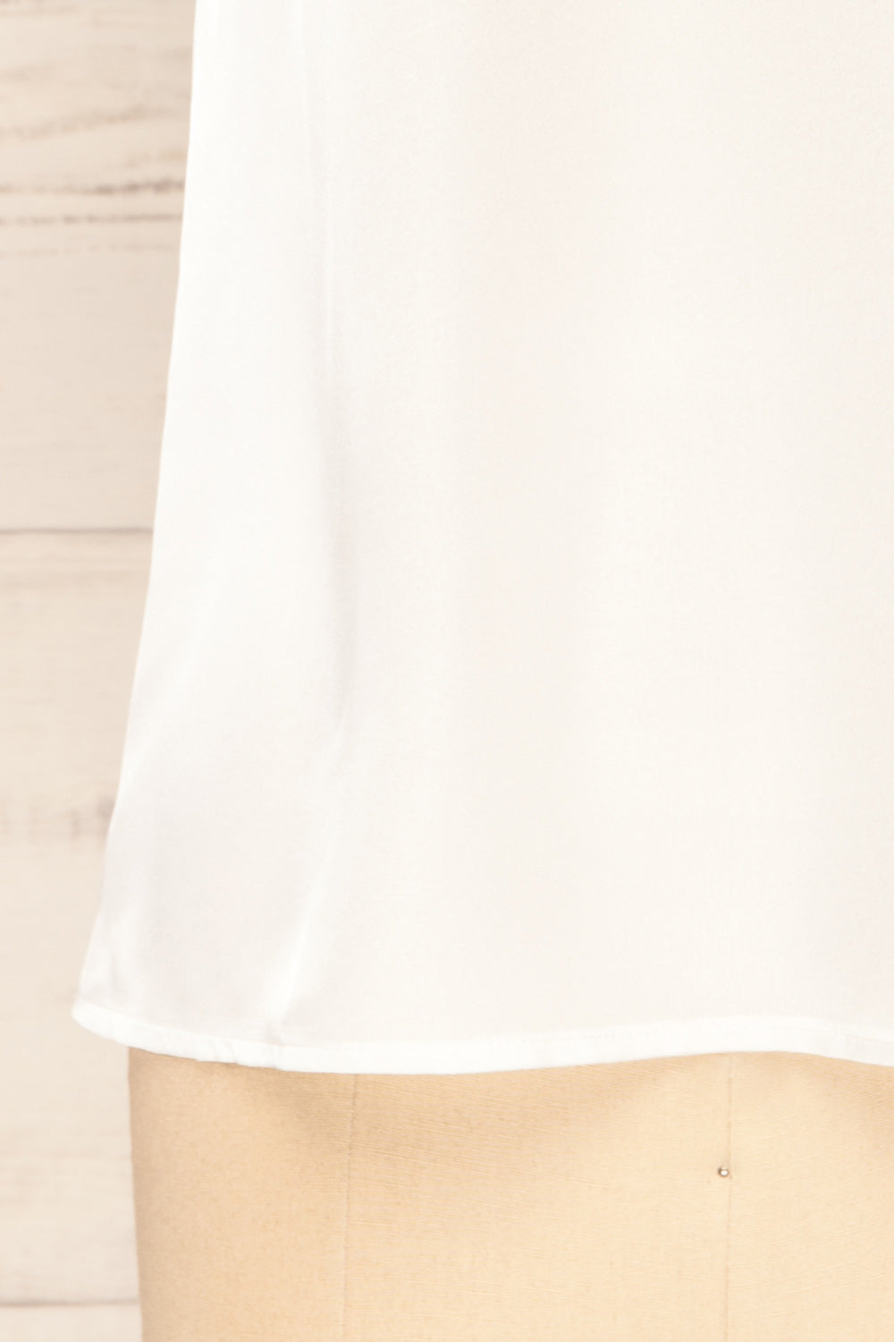 Hwasa White Satin Cami w/ Lace Trim | La petite garçonne bottom