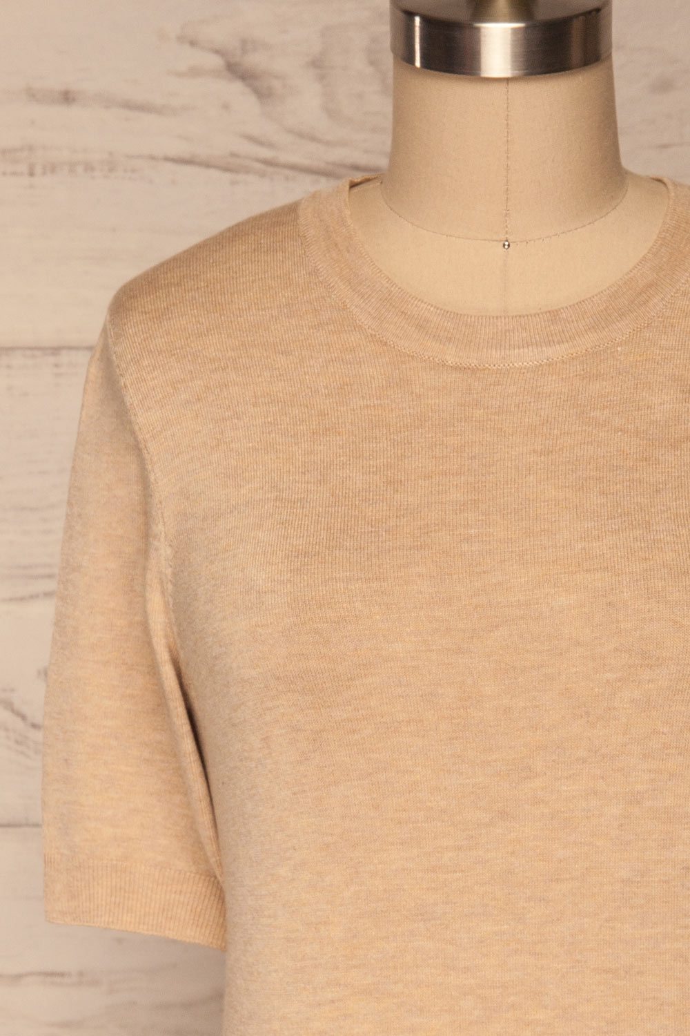 Hythe Beige Short Sleeve Knit Top front close up | La petite garçonne